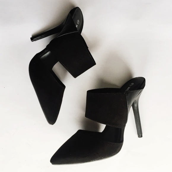 Wild Diva Shoes - NWOT Black Mule Heels Sz 7